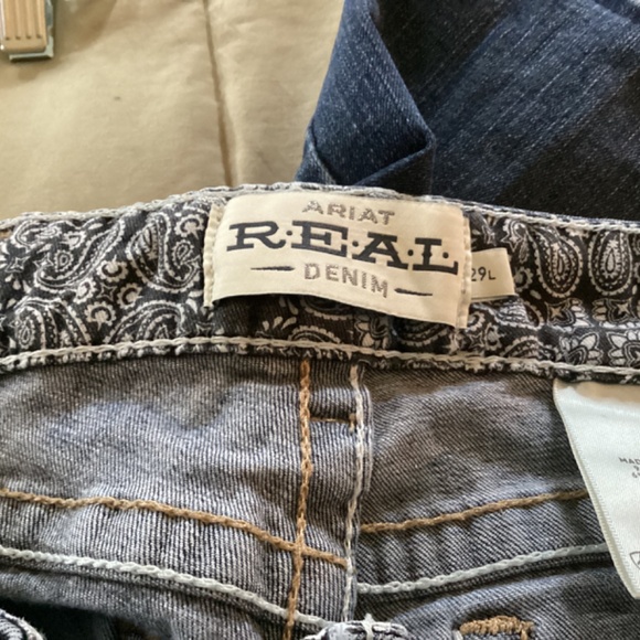 Ariat R.E.A.L. bootcut jeans 29L - Picture 3 of 4